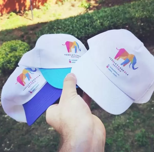 Promosyon Şapka Beyaz-Kırmızı